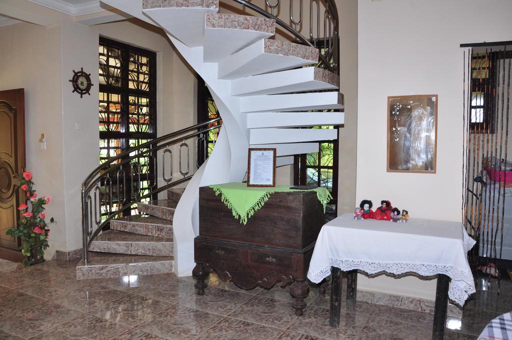 Sugandi Inn Kochchikade Luaran gambar