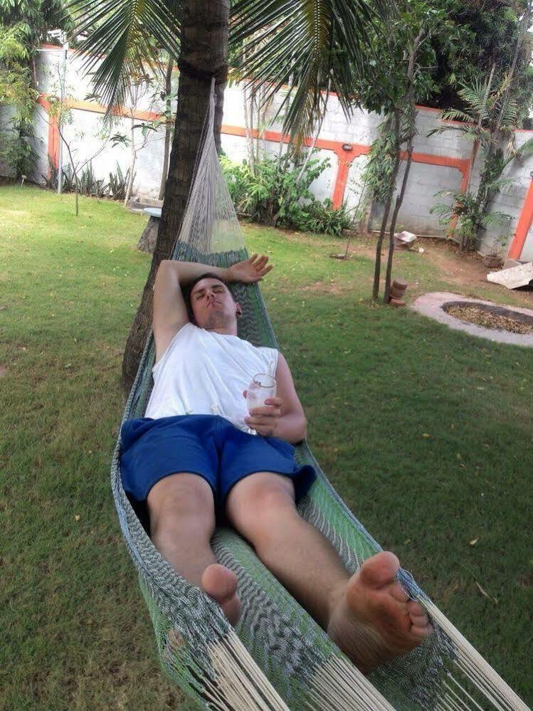 Sugandi Inn Kochchikade Luaran gambar