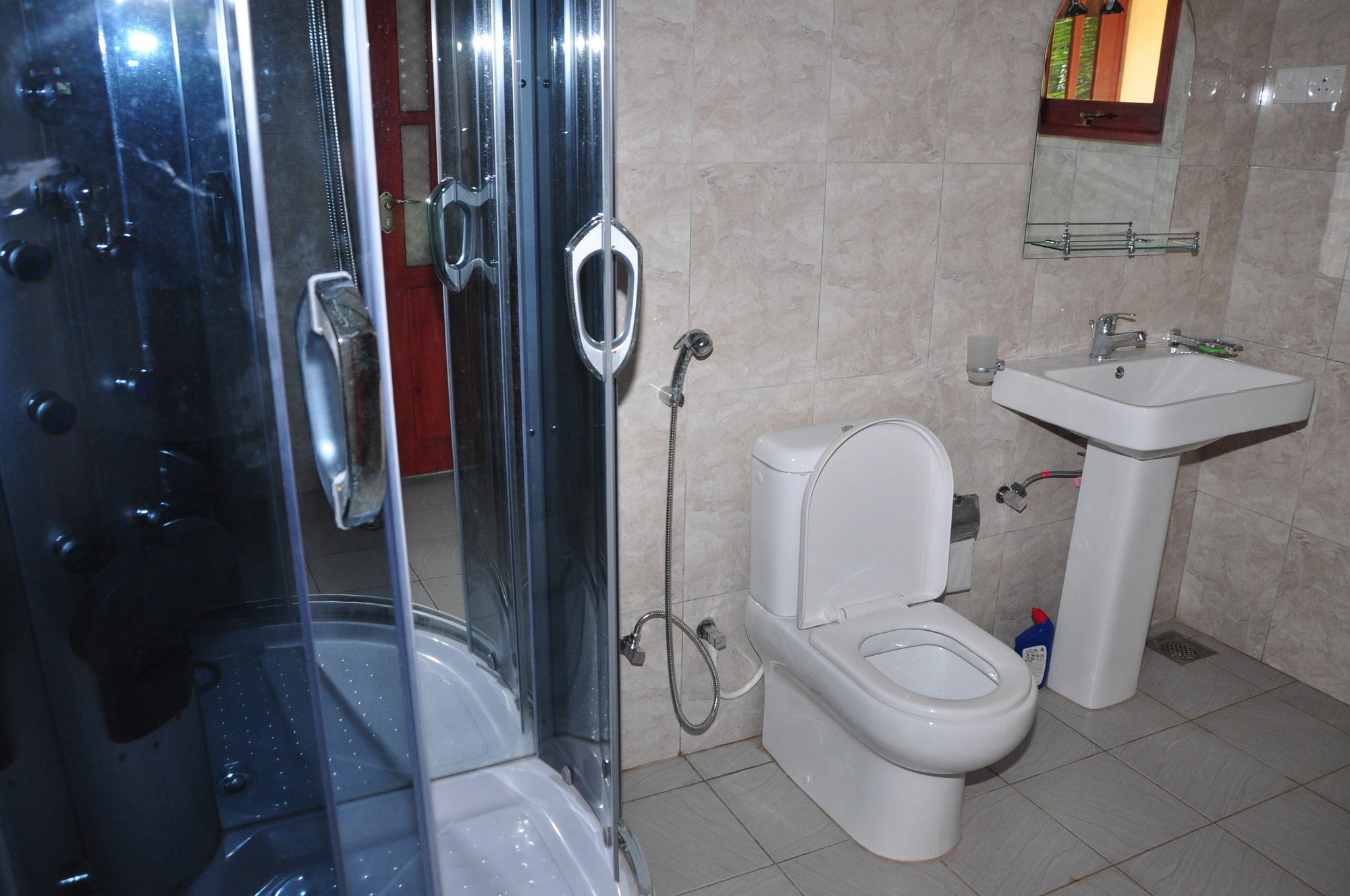Sugandi Inn Kochchikade Luaran gambar